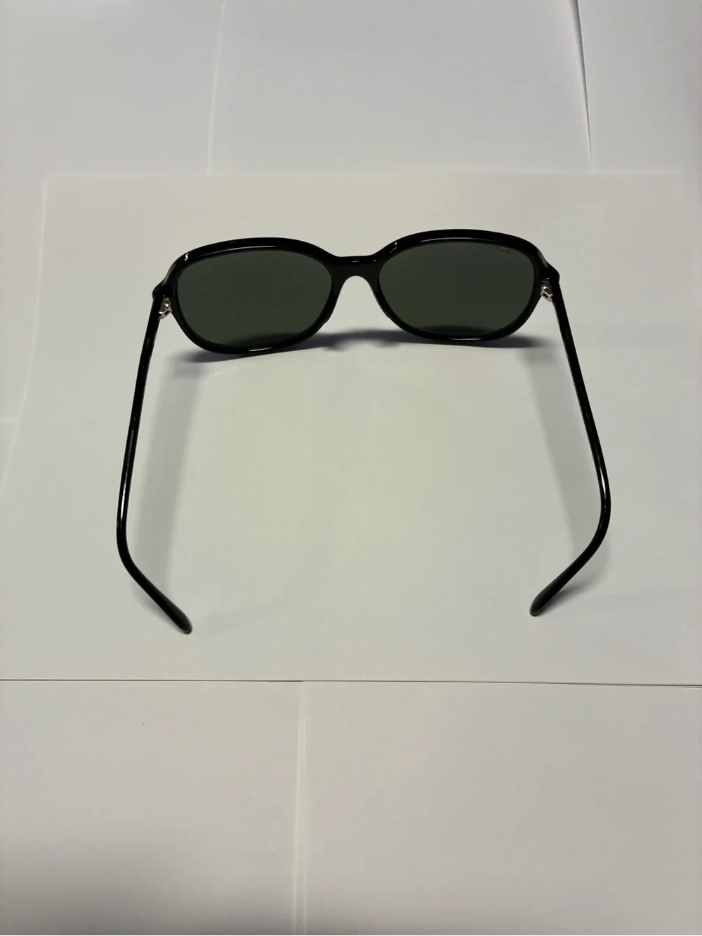 Ray-Ban Women's Black Frame with Dark Lenses Sunglasses made in France